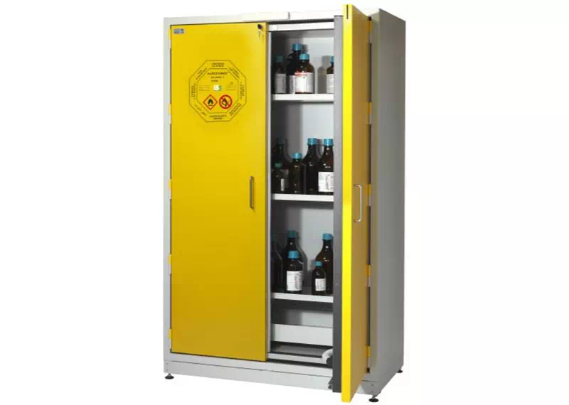 Armadi per la sicurezza di laboratori chimici