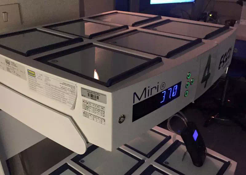 Manutenzione e vendita incubatore